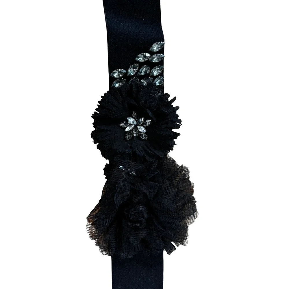 J. Crew Black Elastic Belt Embellished Flowers Rhinestones Snap Closure M L - Picture 7 of 8